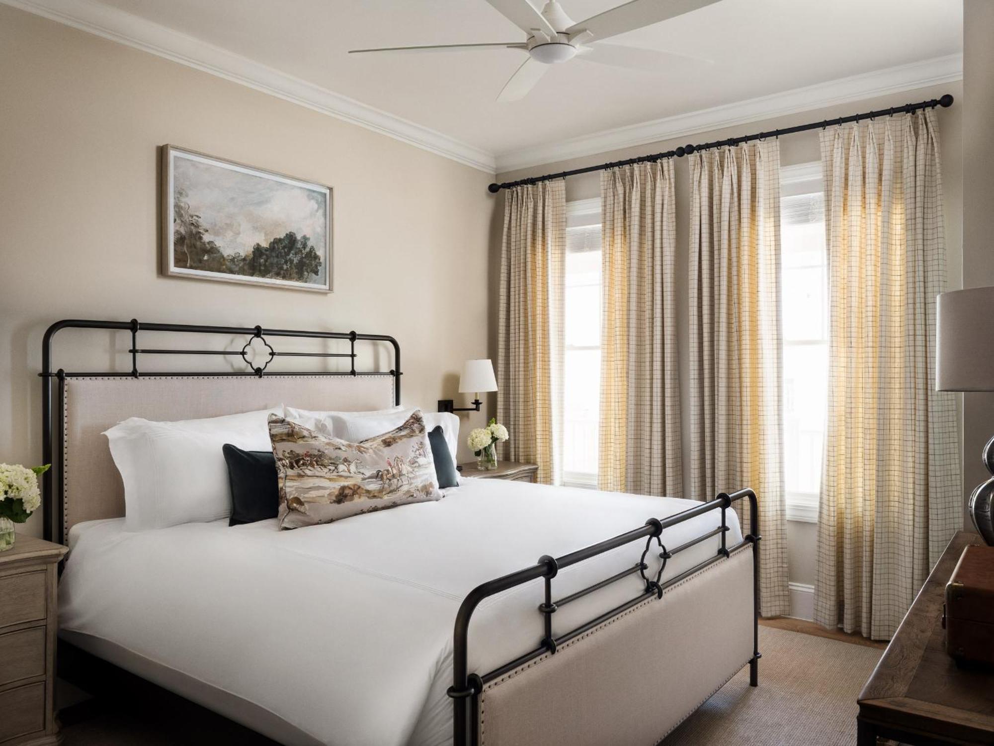 1313 West Luxury Boutique Hotel 安纳波利斯 外观 照片